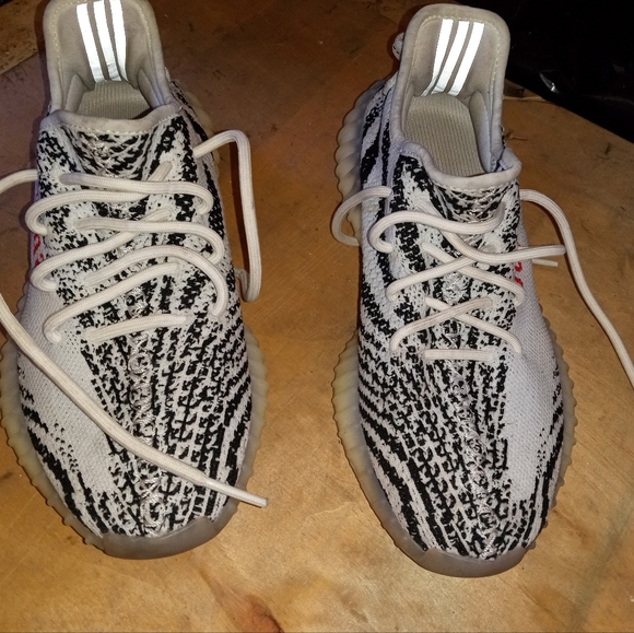 ADIDAS YEEZY BOOST 350 V2 - Picture 6 of 7